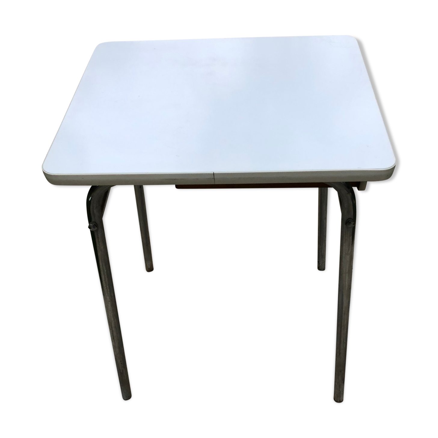 Formica kitchen table