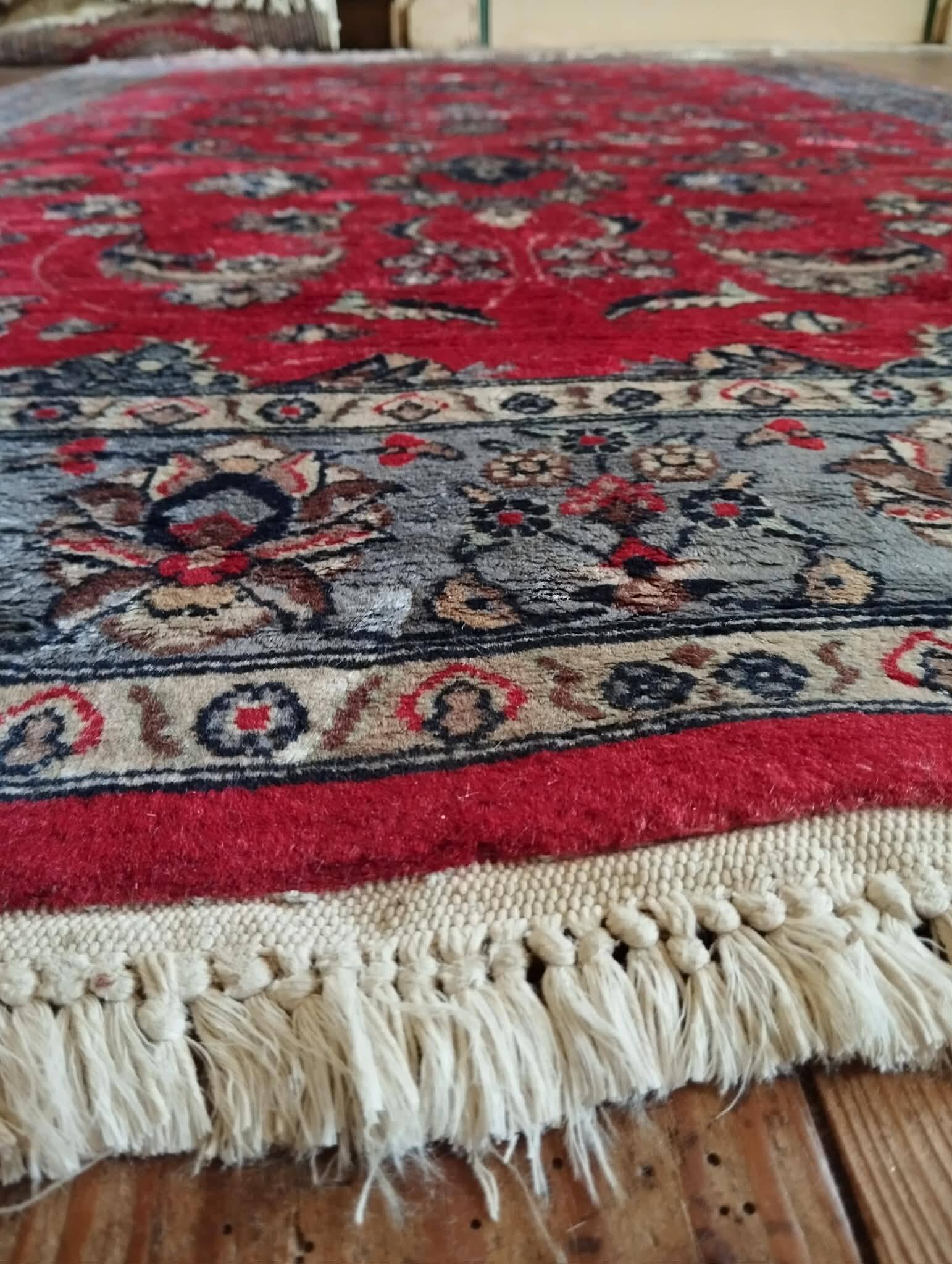 handmade Pakistani Punjab rug 200x126cm