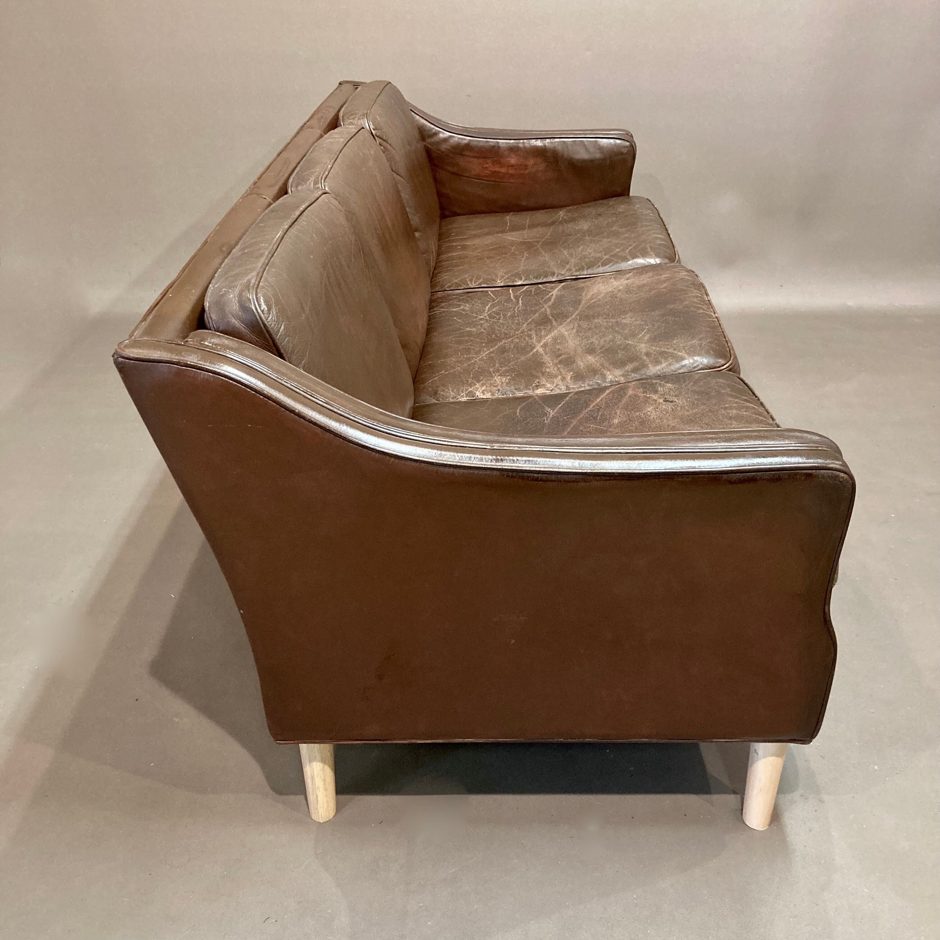 3-seater leather sofa Scandinavian design 1950
