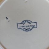 Sarreguemines Digoin plates and dish, Pétrus series