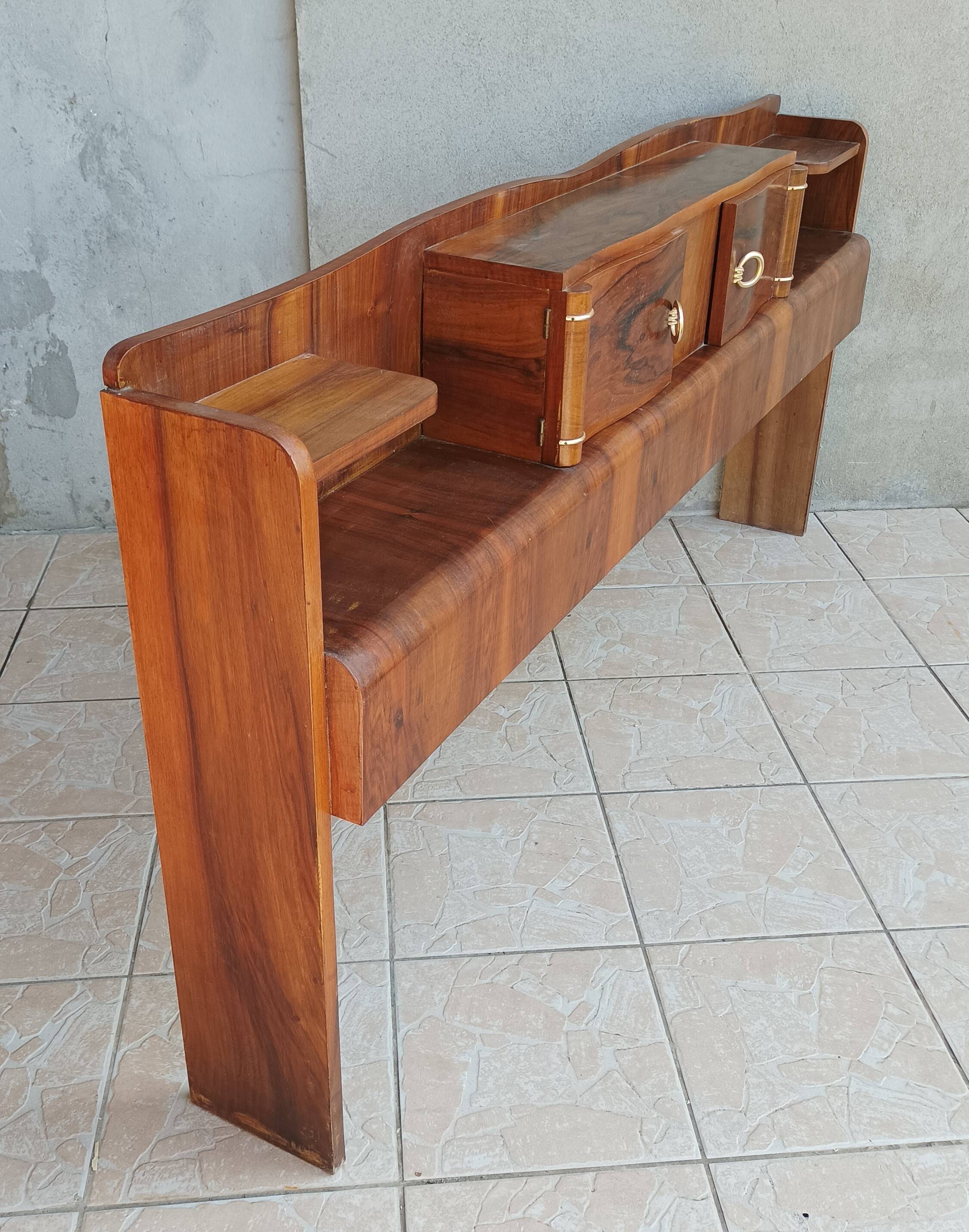 Cozy Art Deco headboard in burr walnut