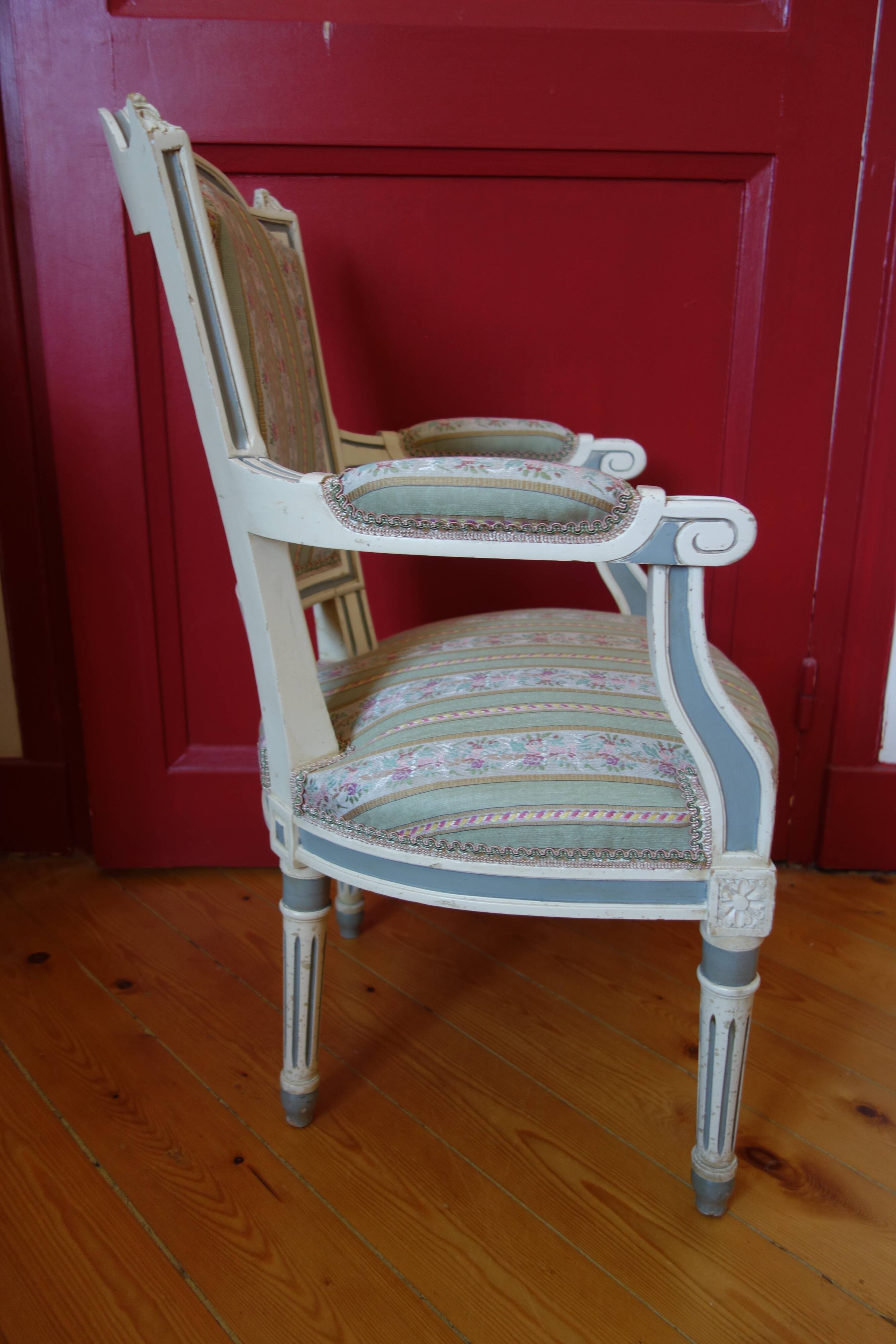 Old Louis XVI style child chair