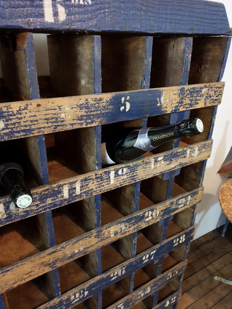 Cave à vin - meuble de métier