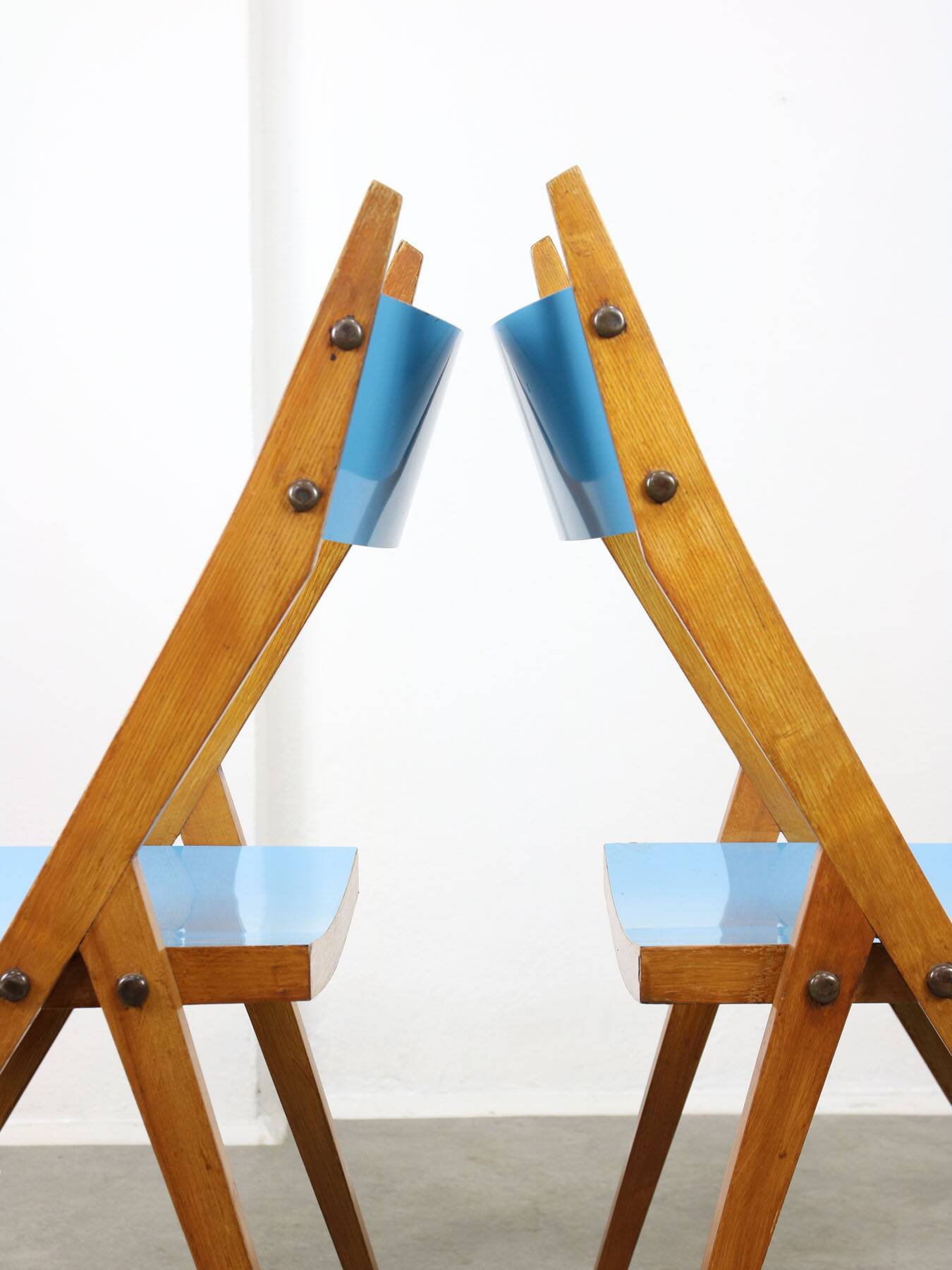 Mid-century Italian Wooden Dining Set of 5 in Blue