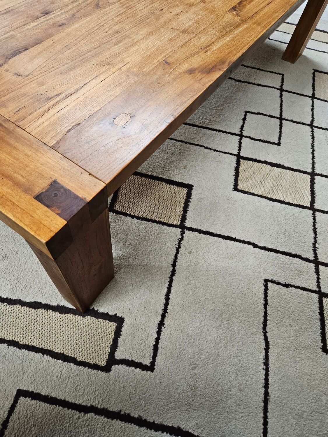 Vintage solid wood mortise and tenon coffee table