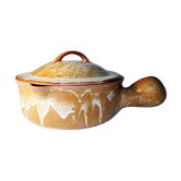 Sandstone pan with lid