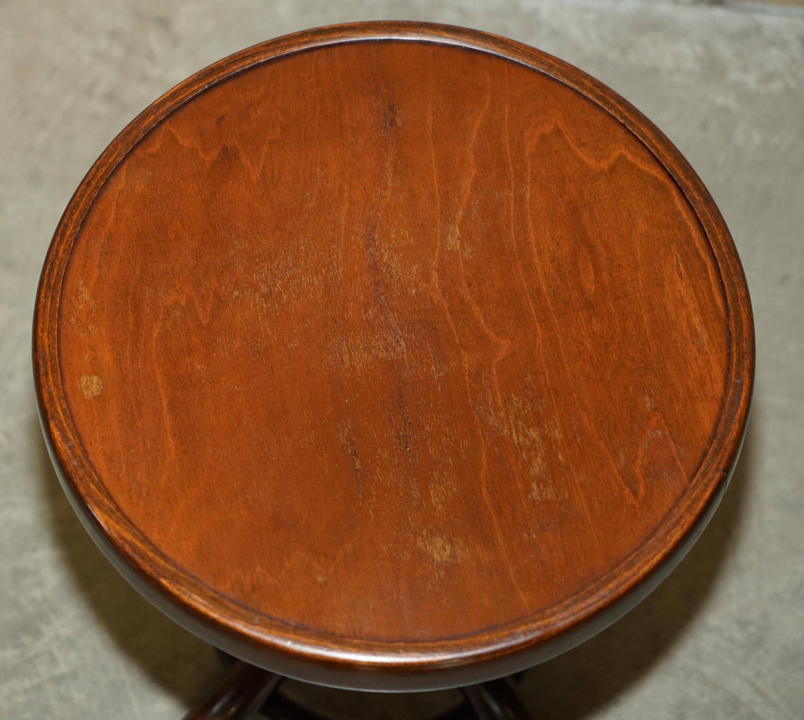 Victorian Thonet dressing table in bent wood with adjustable stool.