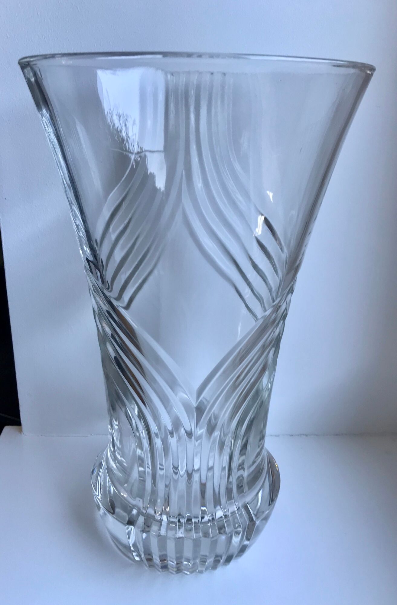 Molded glass vase art deco style made in France