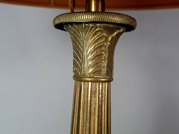 Ancien flambeau bronze laiton monté en lampe avec abat-jour, 44 cm C676