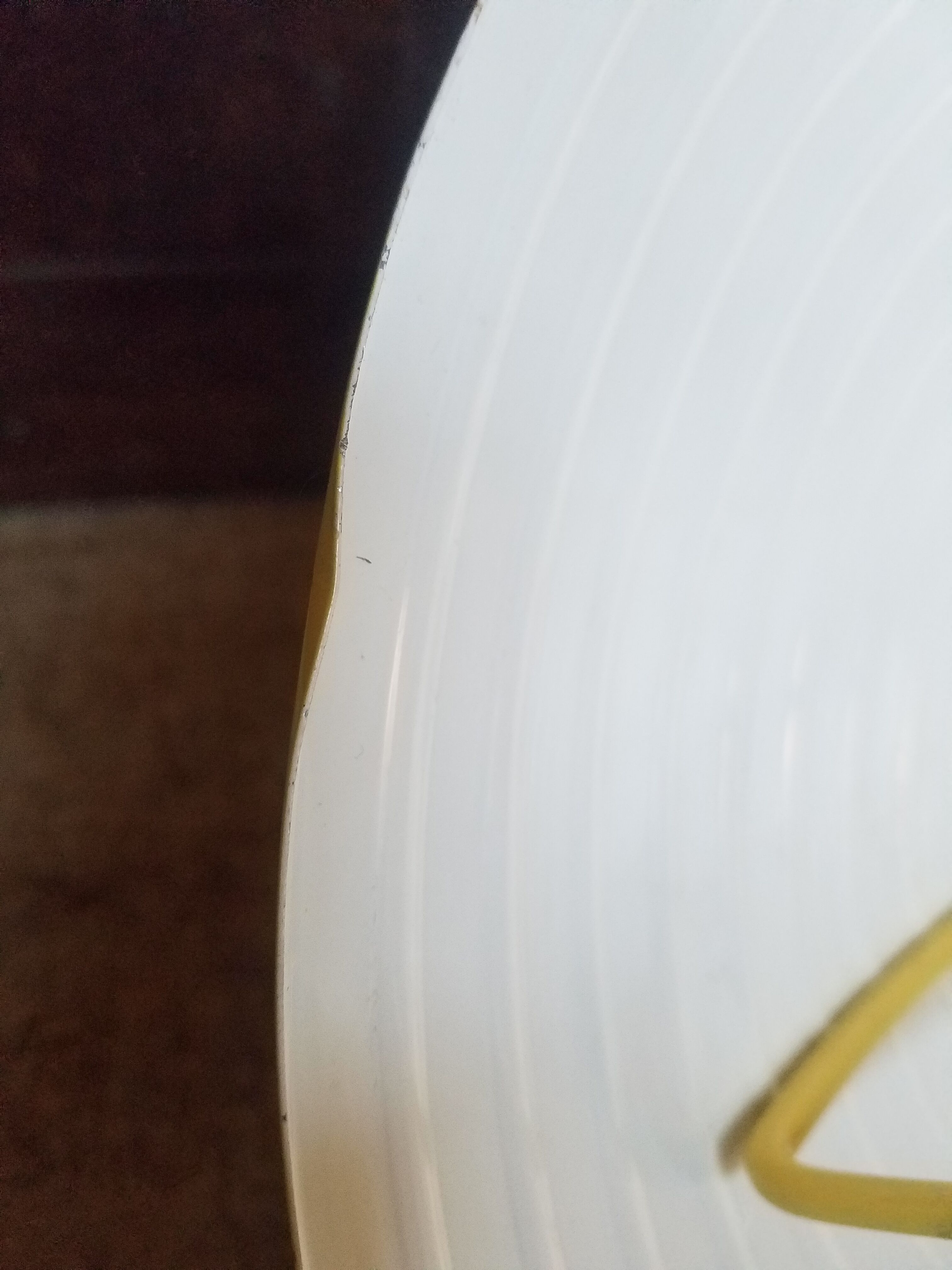 Hanging goes up and down yellow