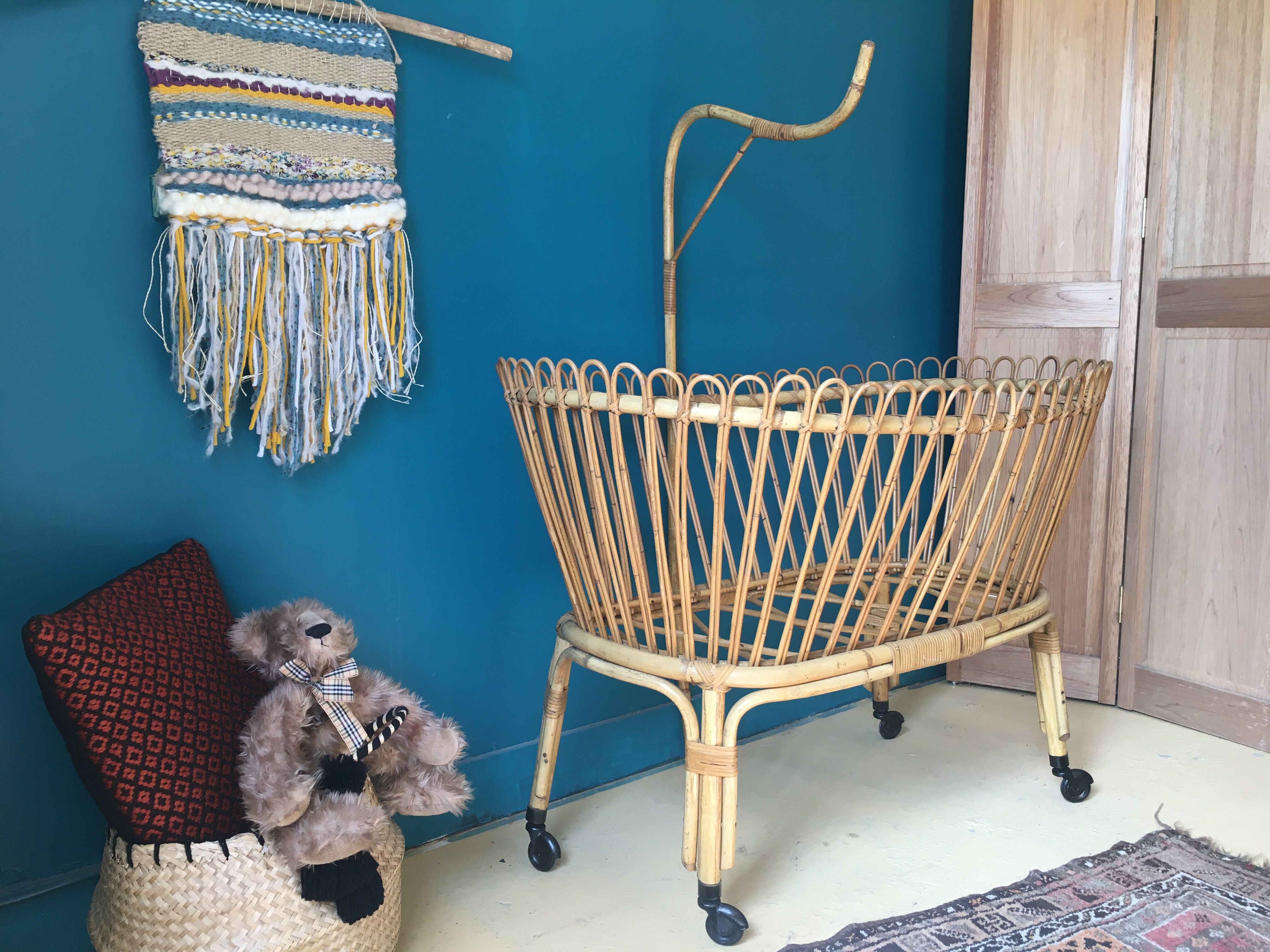 Rattan cradle