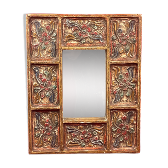 Miroir vintage peint à la main sur bois sculpté, probable Pérou, 20e siècle