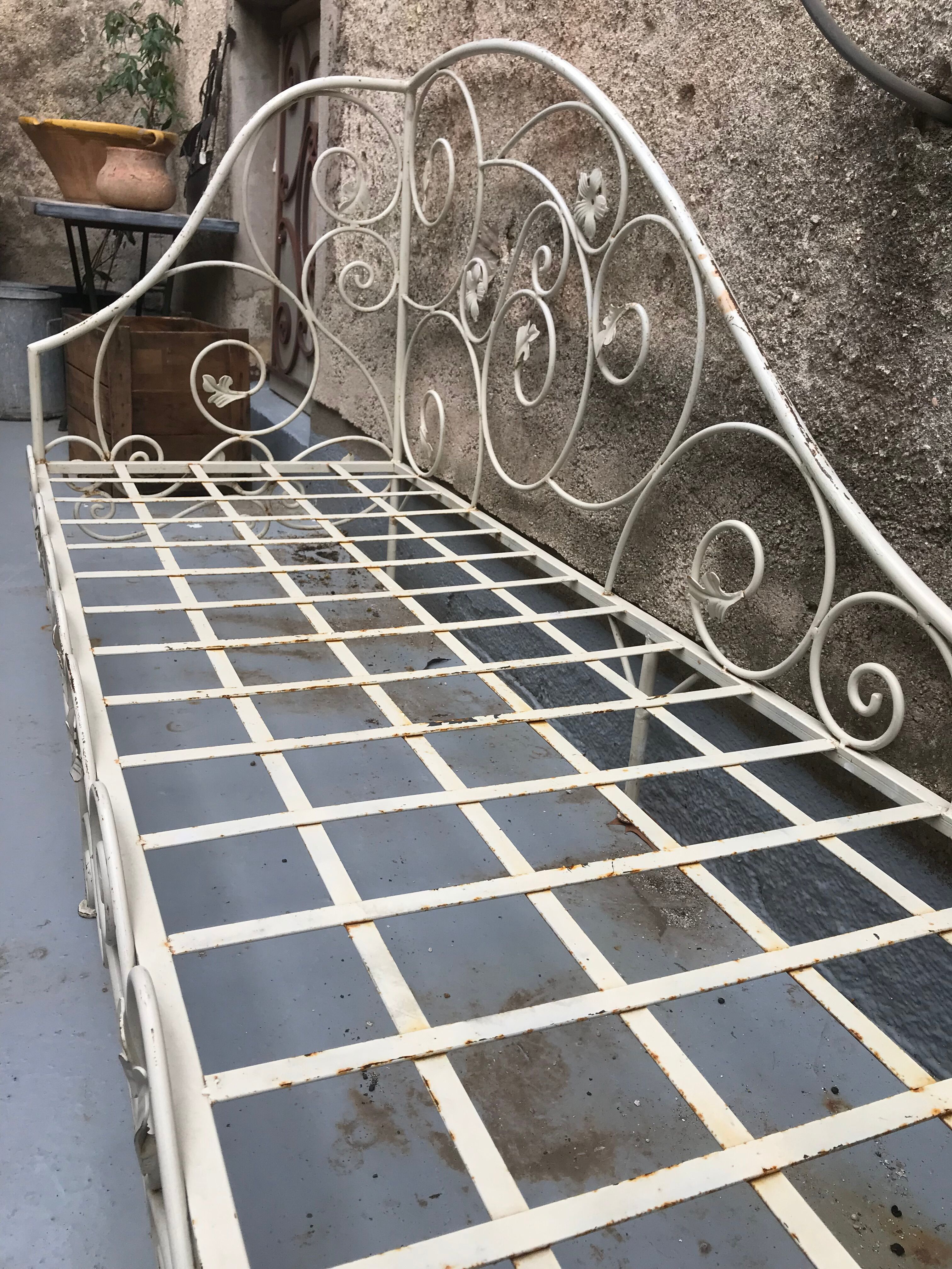 Vintage wrought iron daybed
