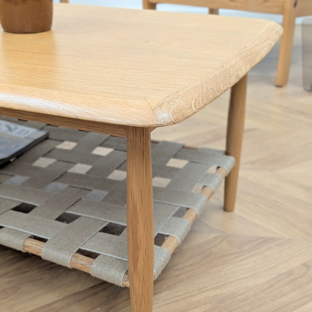 Table basse en chêne