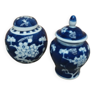 Small porcelain pot