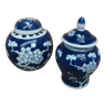 Small porcelain pot