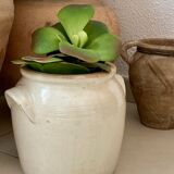 Sandstone salt pot