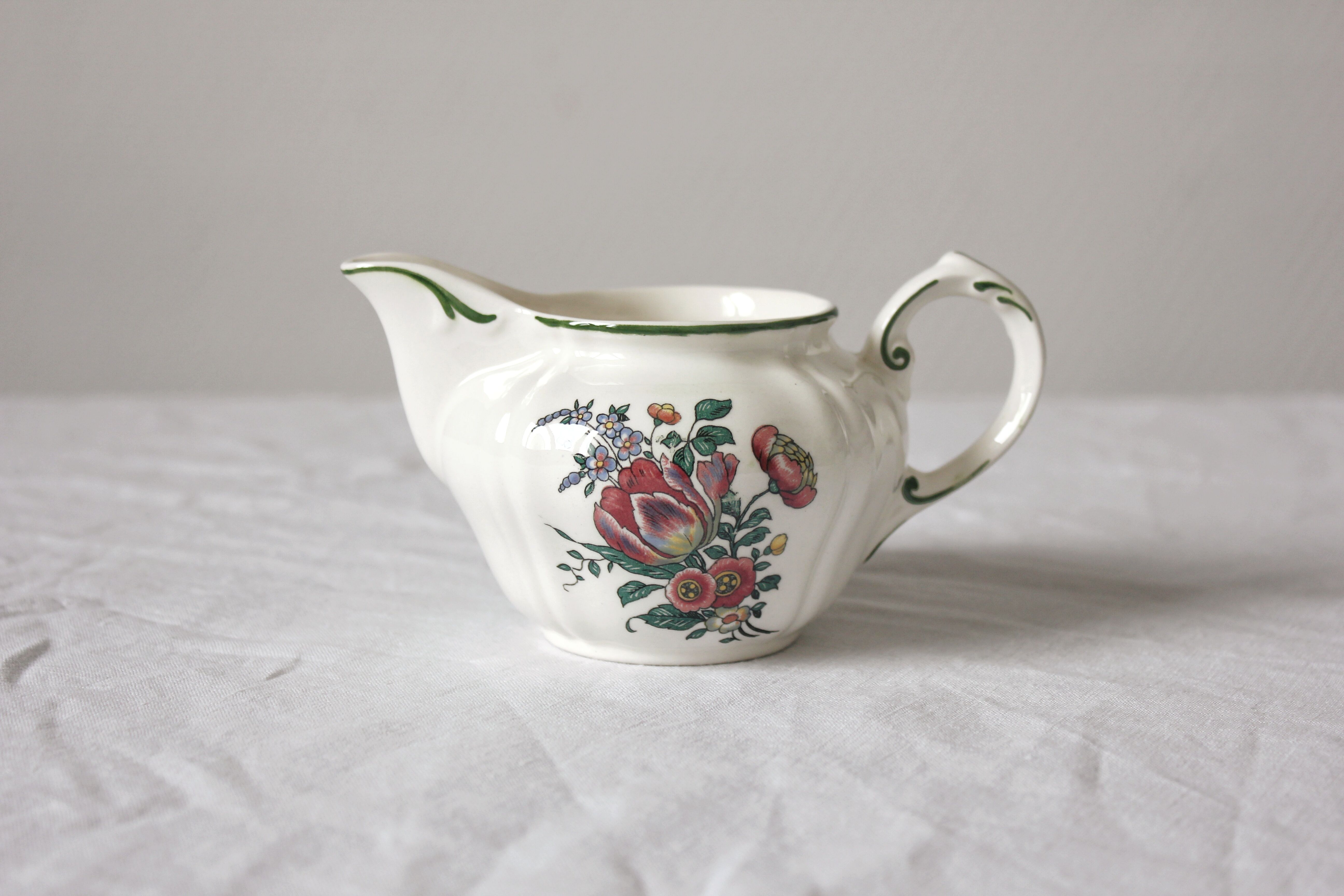 Vintage earthenware milk jug "Alt Strassburg" or "Vieux Strasbourg" by Villeroy & Boch