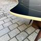 Table basse en verre noir et bois