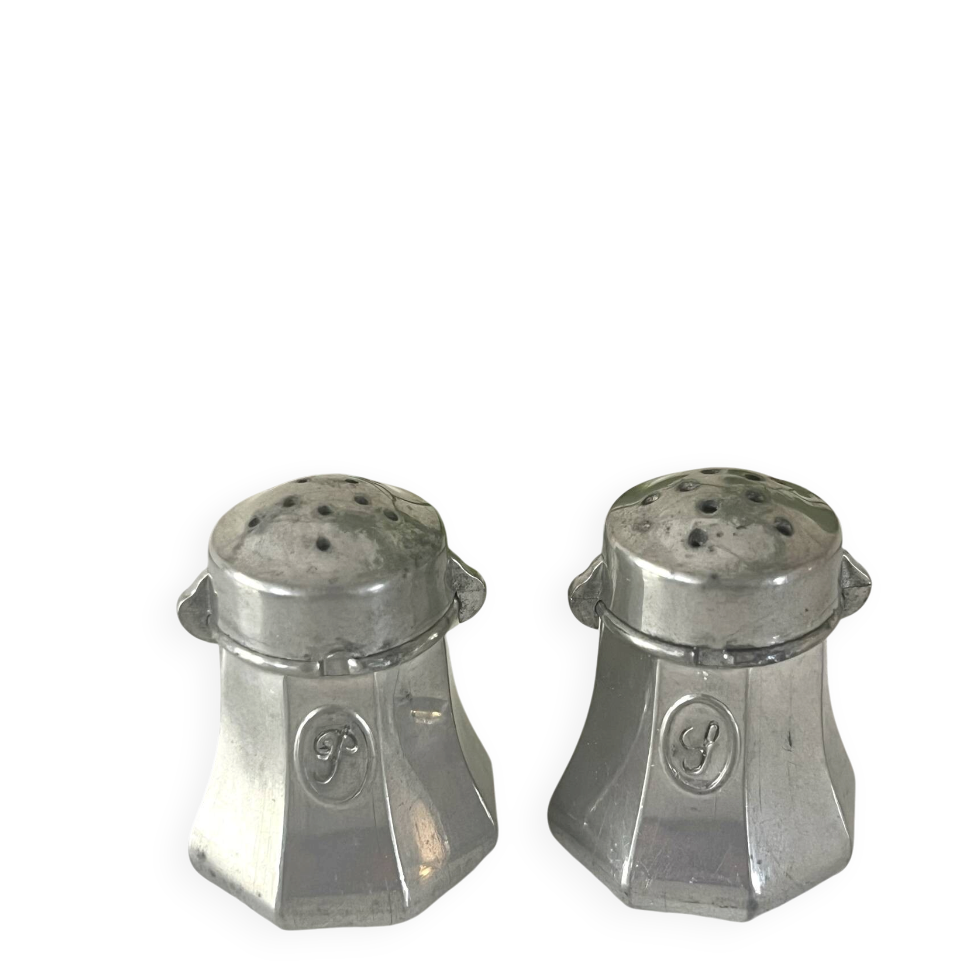 French pewter salt and pepper shakers set Etains du Manoir with origin