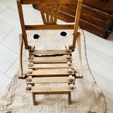 Foldable children's chair
