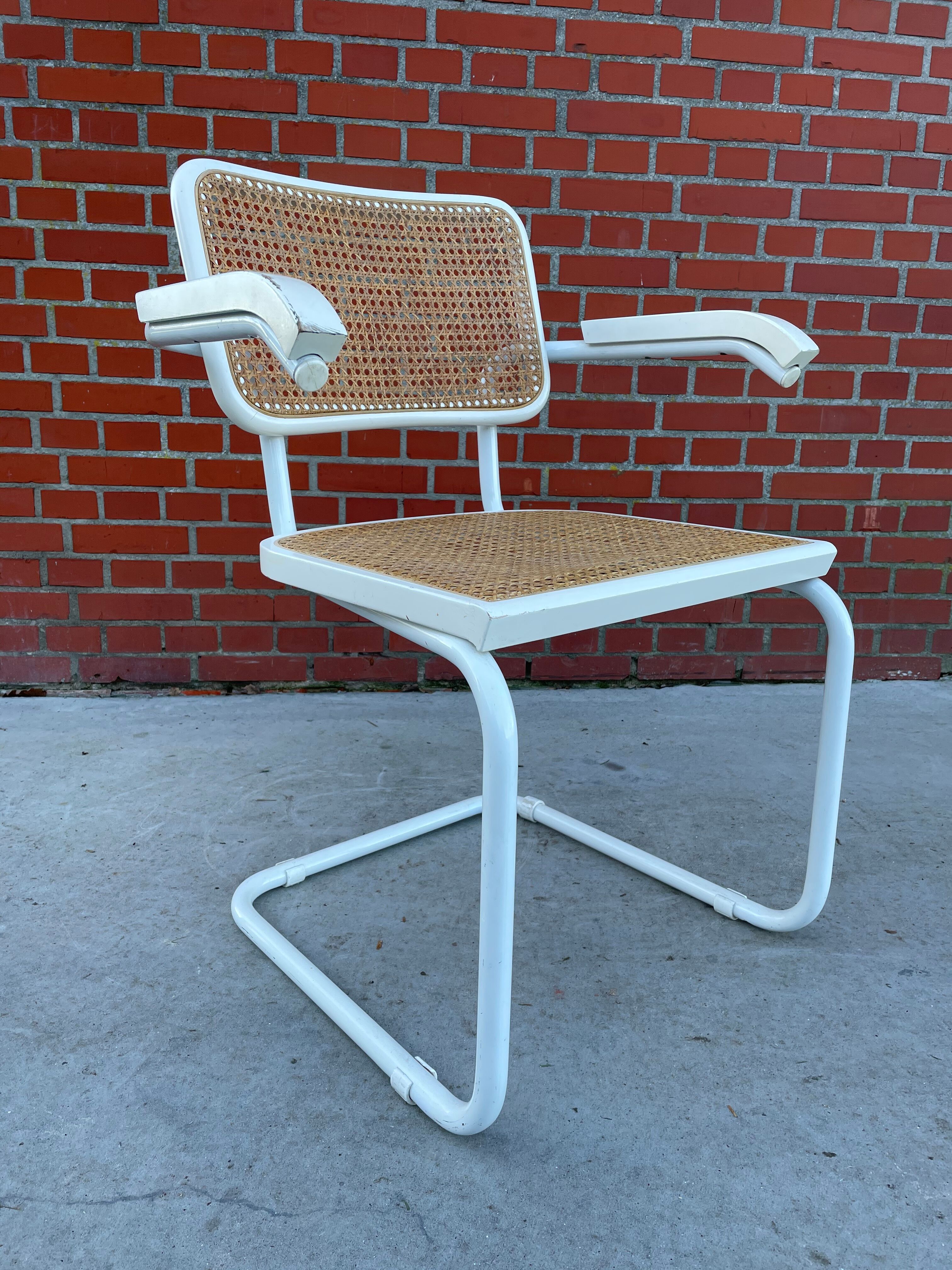 Cesca Chair model with armrest in white