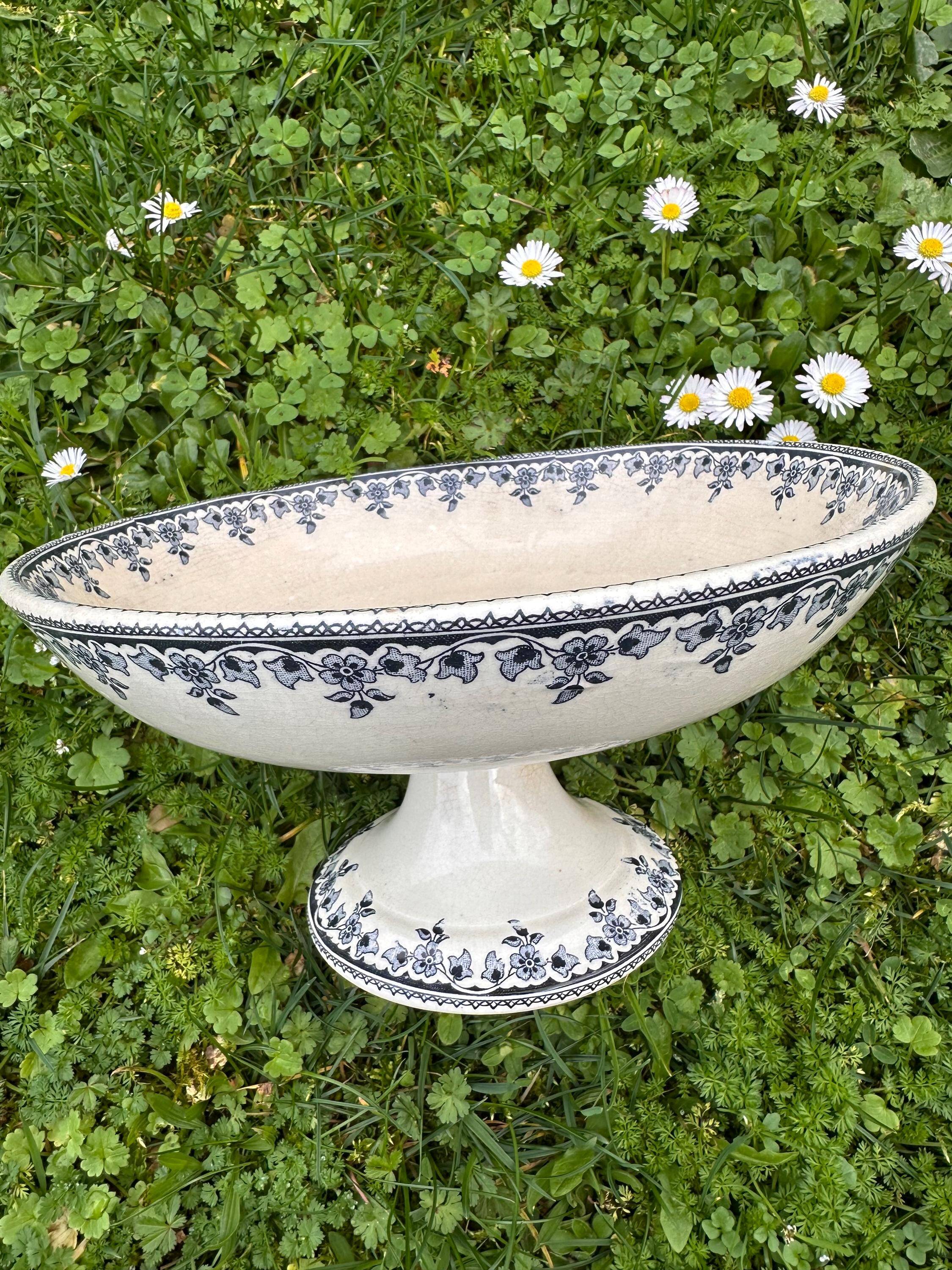 Compotier ancien en faïence Terre de Fer - Décor floral bleu