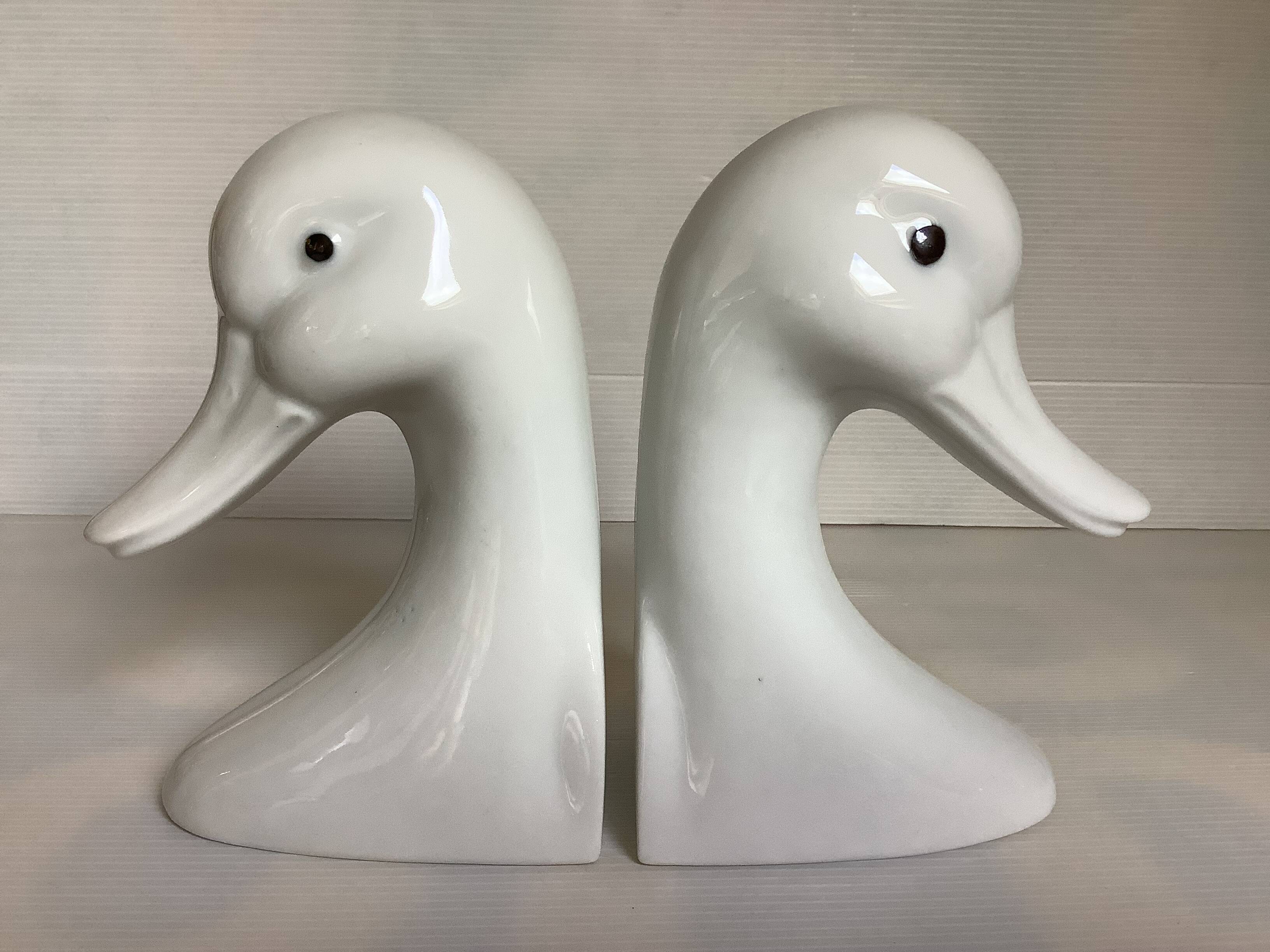Pair of bird bookends