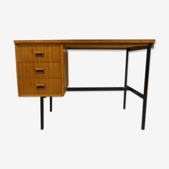 Scandinavian desk