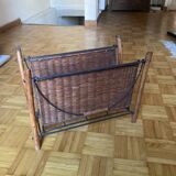 Magazine rack or log holder in wood and wicker