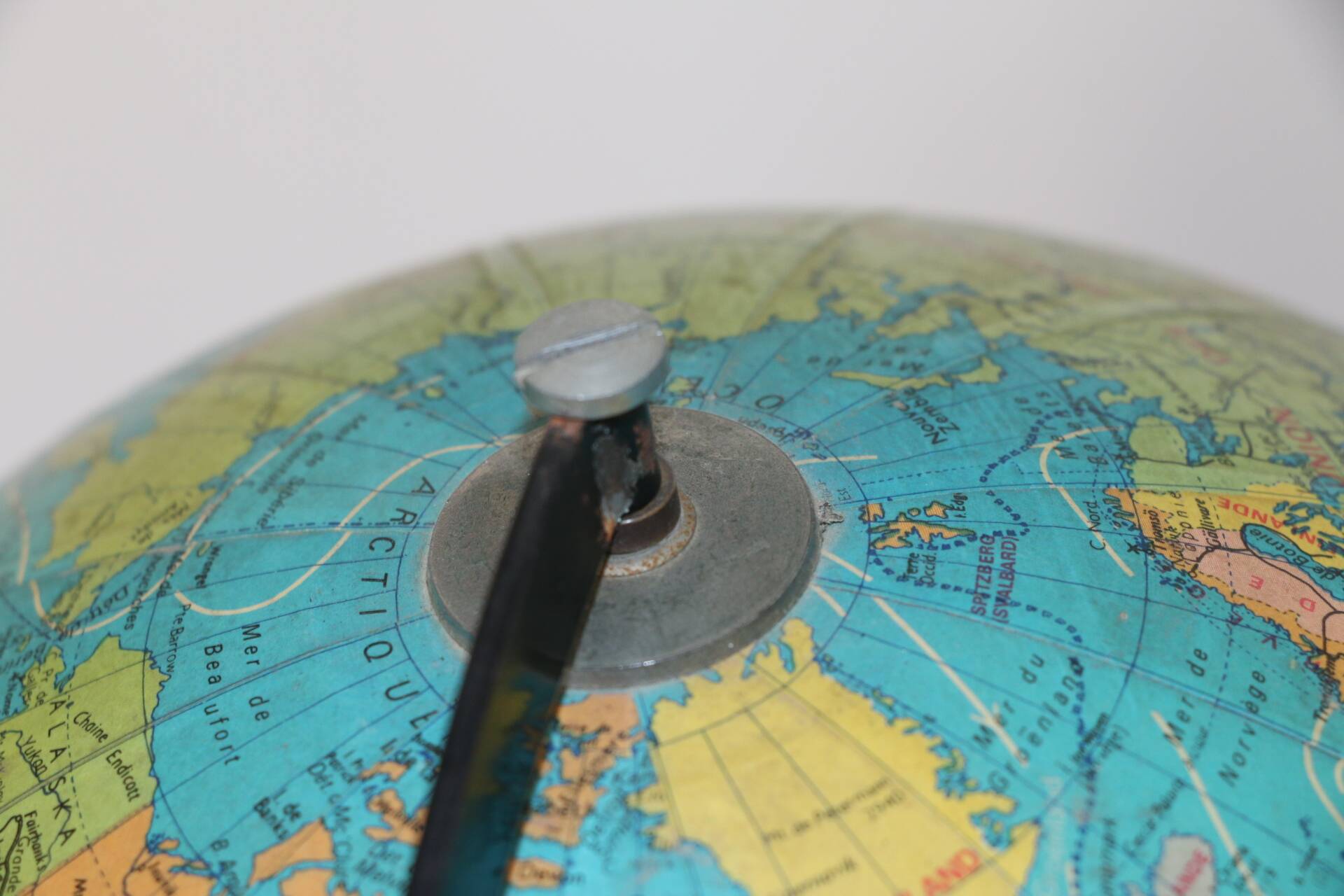 Globe terrestre carton TARIDE 1979