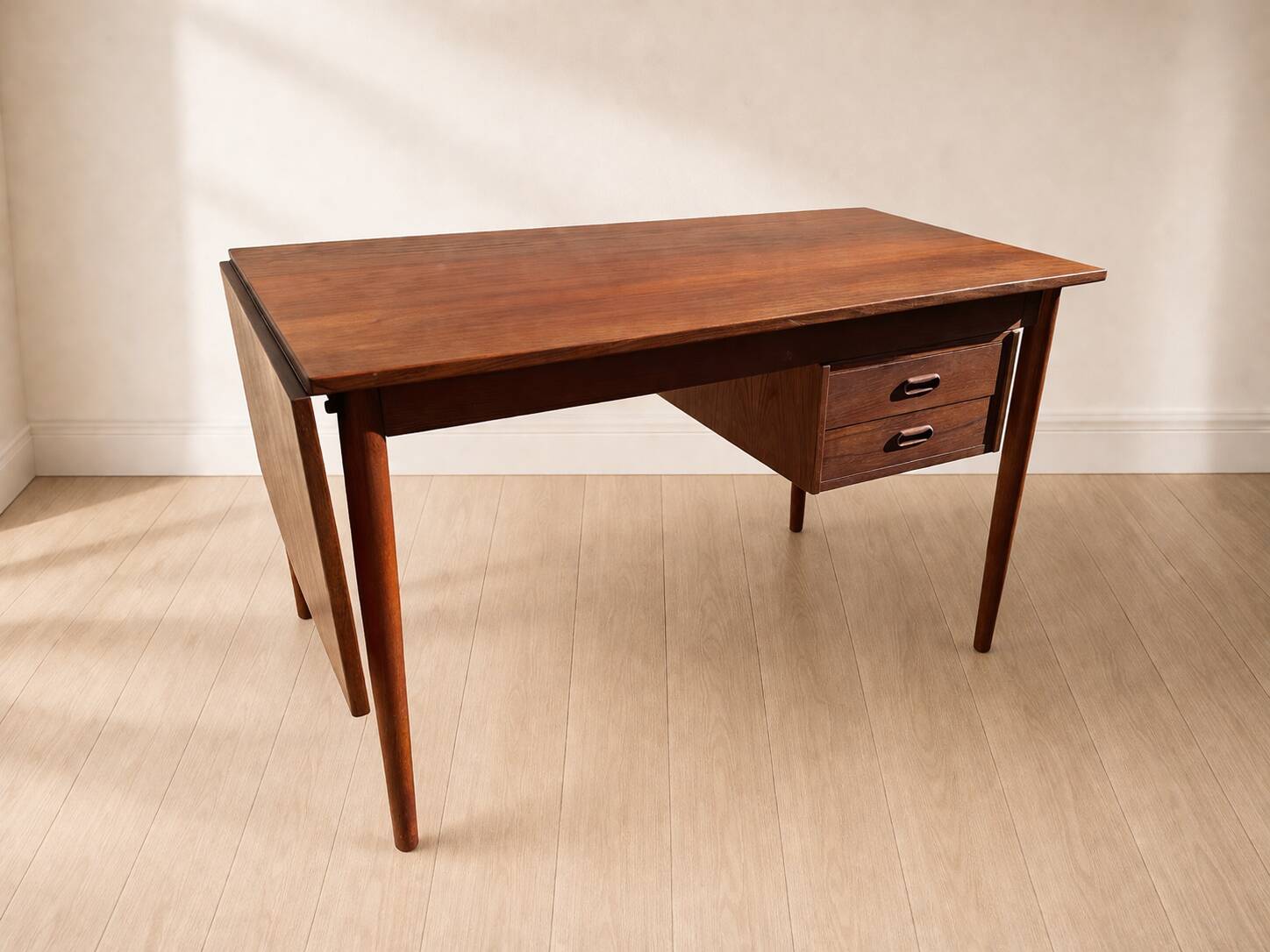 Bureau Arne Vodder pour H. Sigh & Sons Møbelfabrik ; Danemark, années 1960.