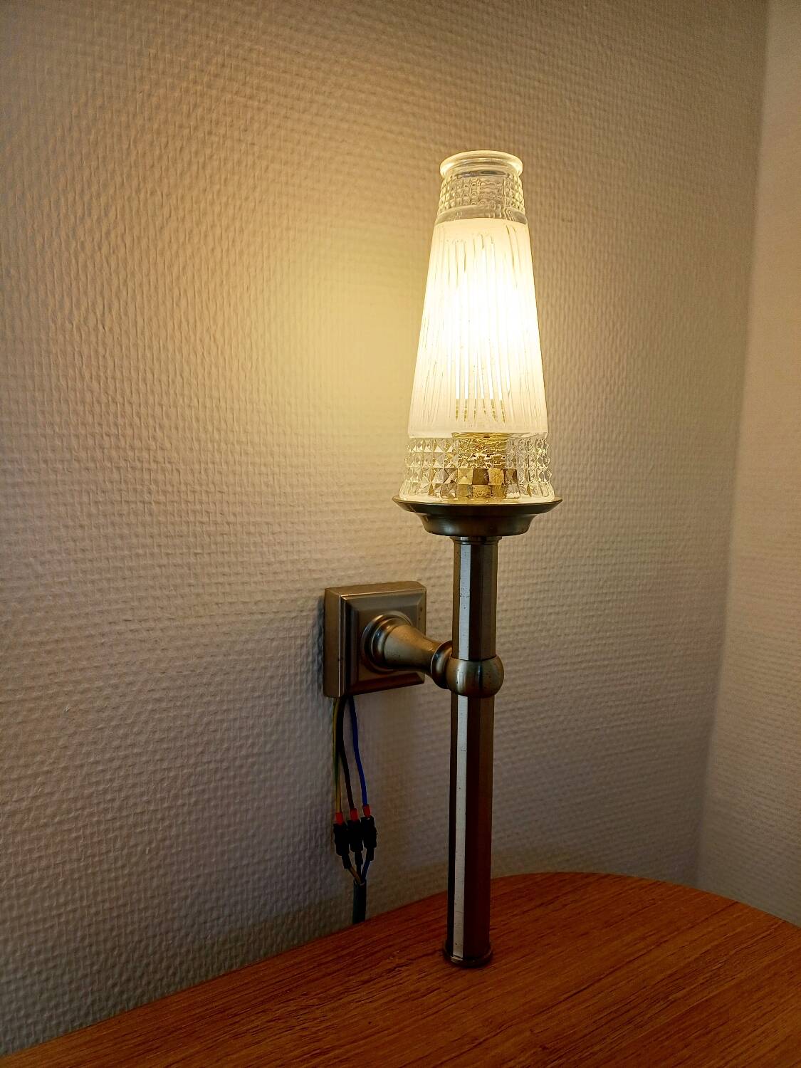 Paire d'appliques murales des années 1950