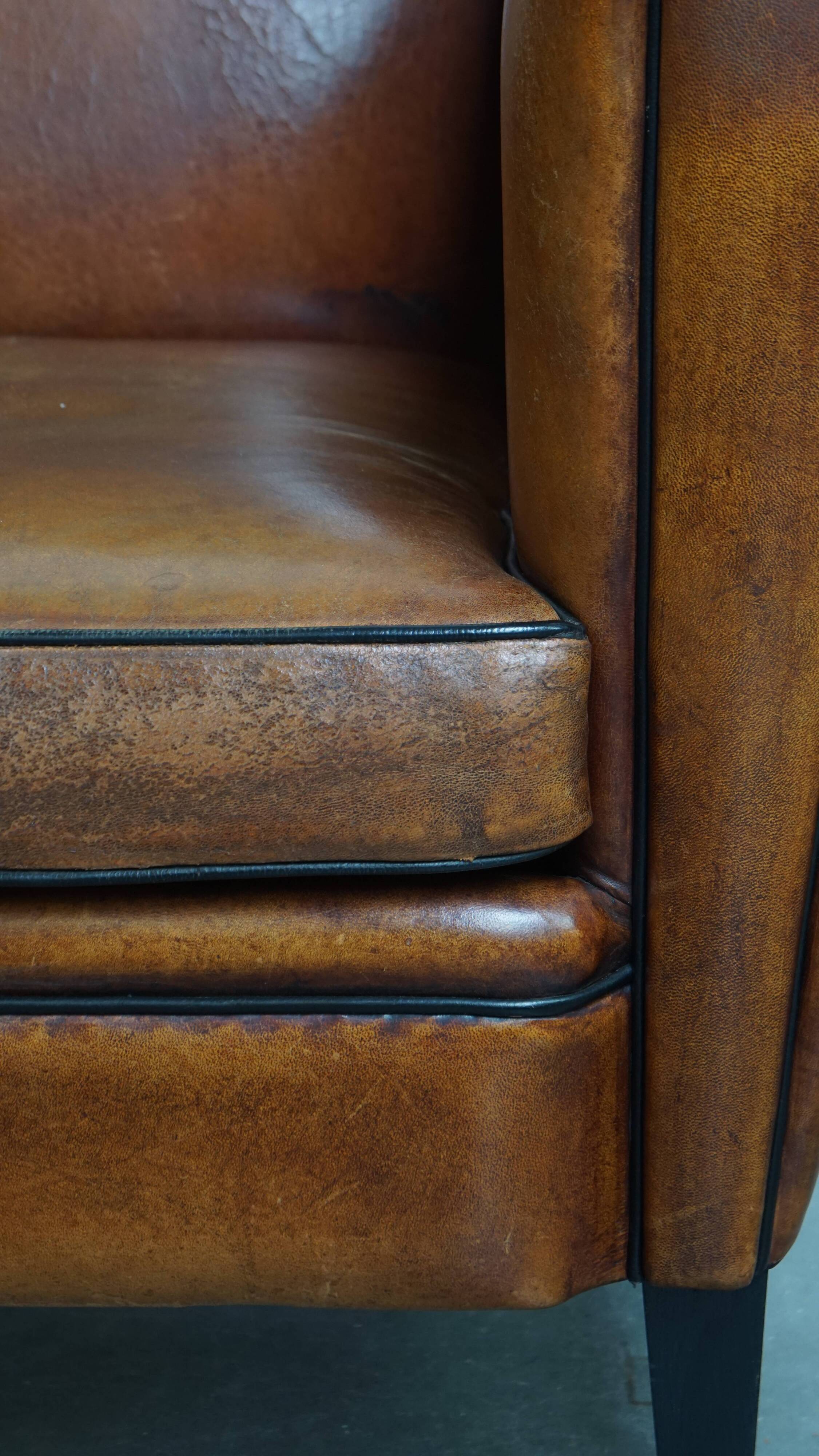 Sheepskin Leather Art Deco Style Design Armchair