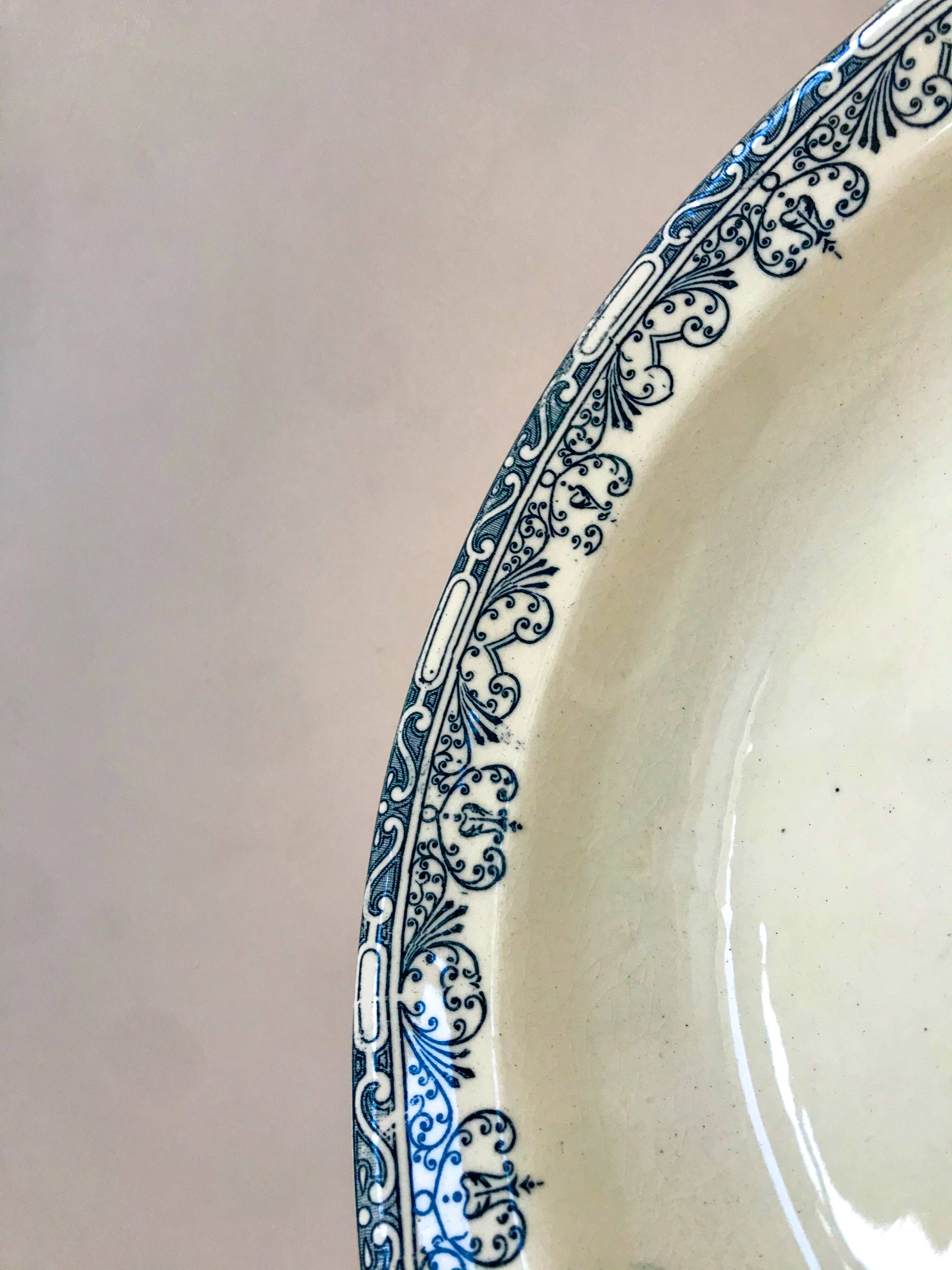 hollow dish A&C Salins Burgundy model late 19th century