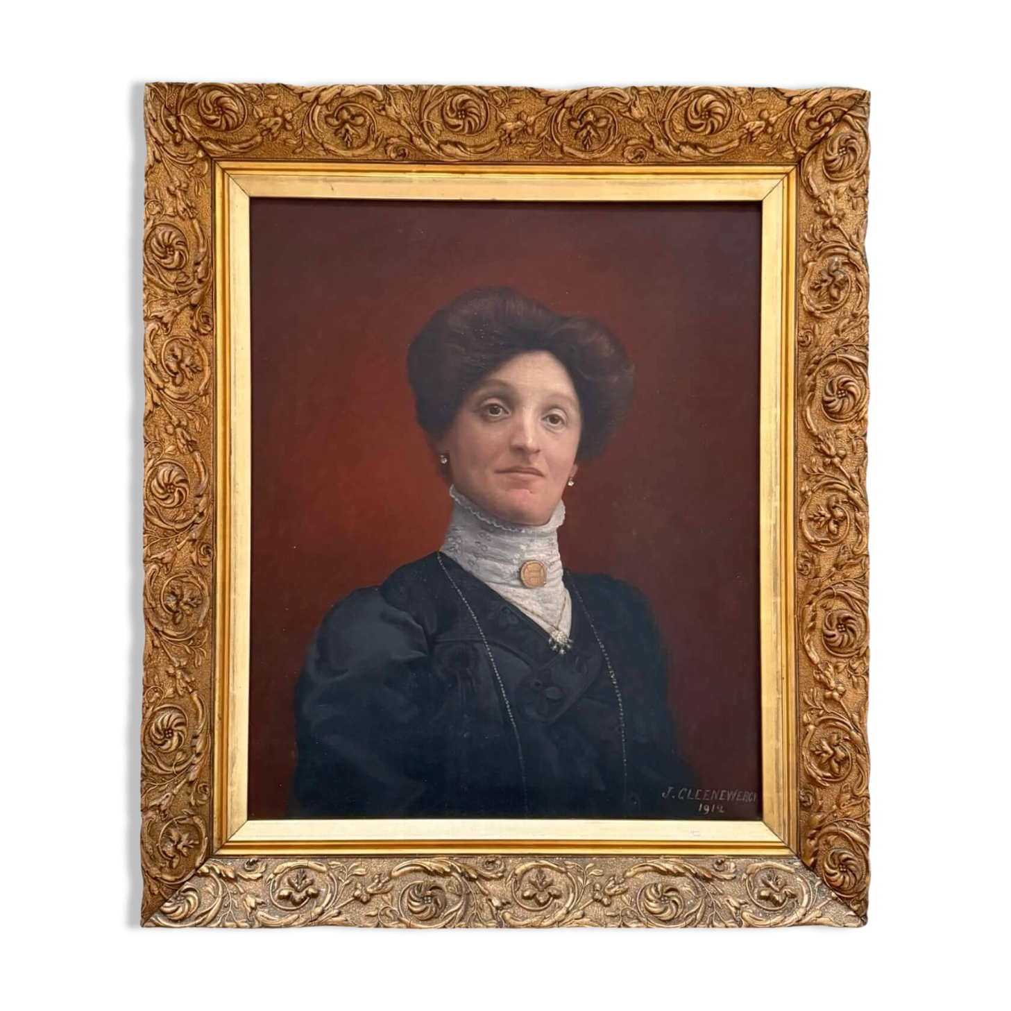 Old painting, portrait of a woman from the early 20th century.