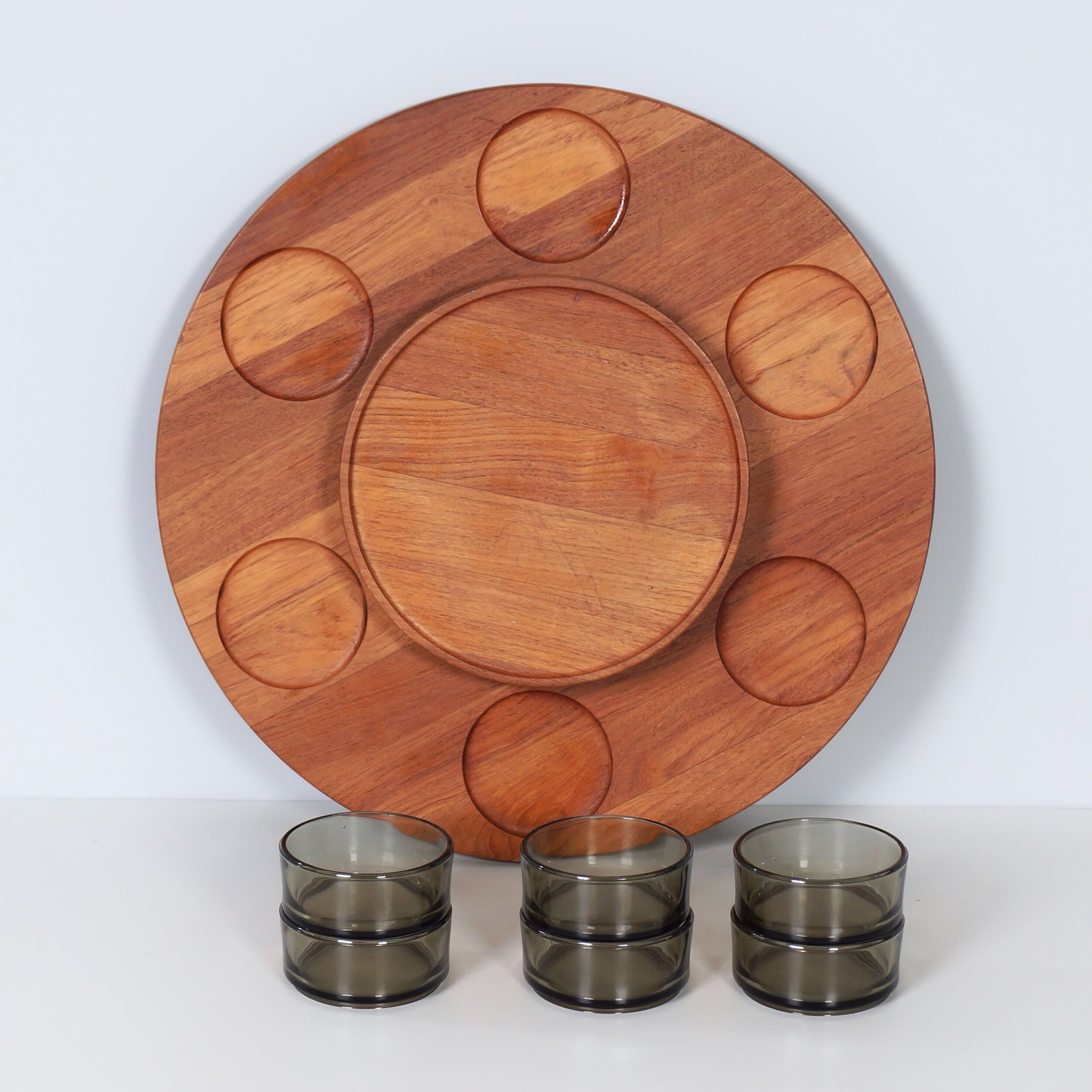 Lazy Susan snack tray with 6 bowls, Denmark, 1960s – Ø 49 cm