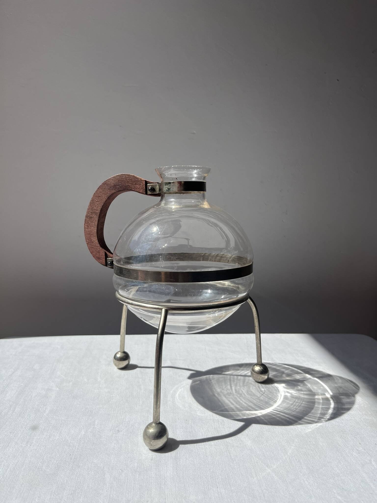 Old Mona vacuum coffee maker