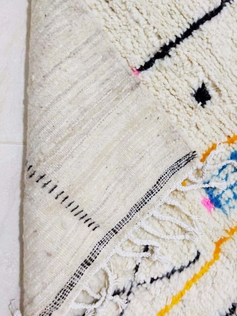 Moroccan berber carpet 255x152cm