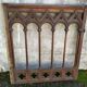 Boiserie claustra style gothique