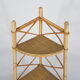 Etagere d'angle en rotin