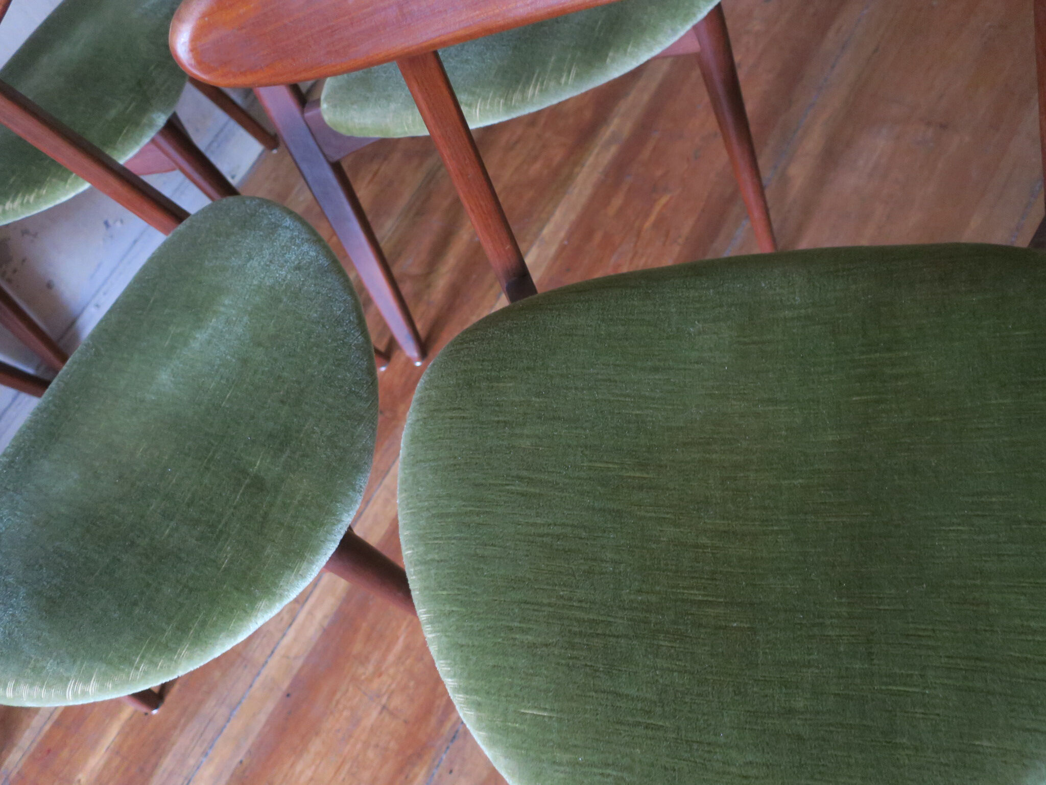 Set of six Danish teak tripod dining chairs, 1960