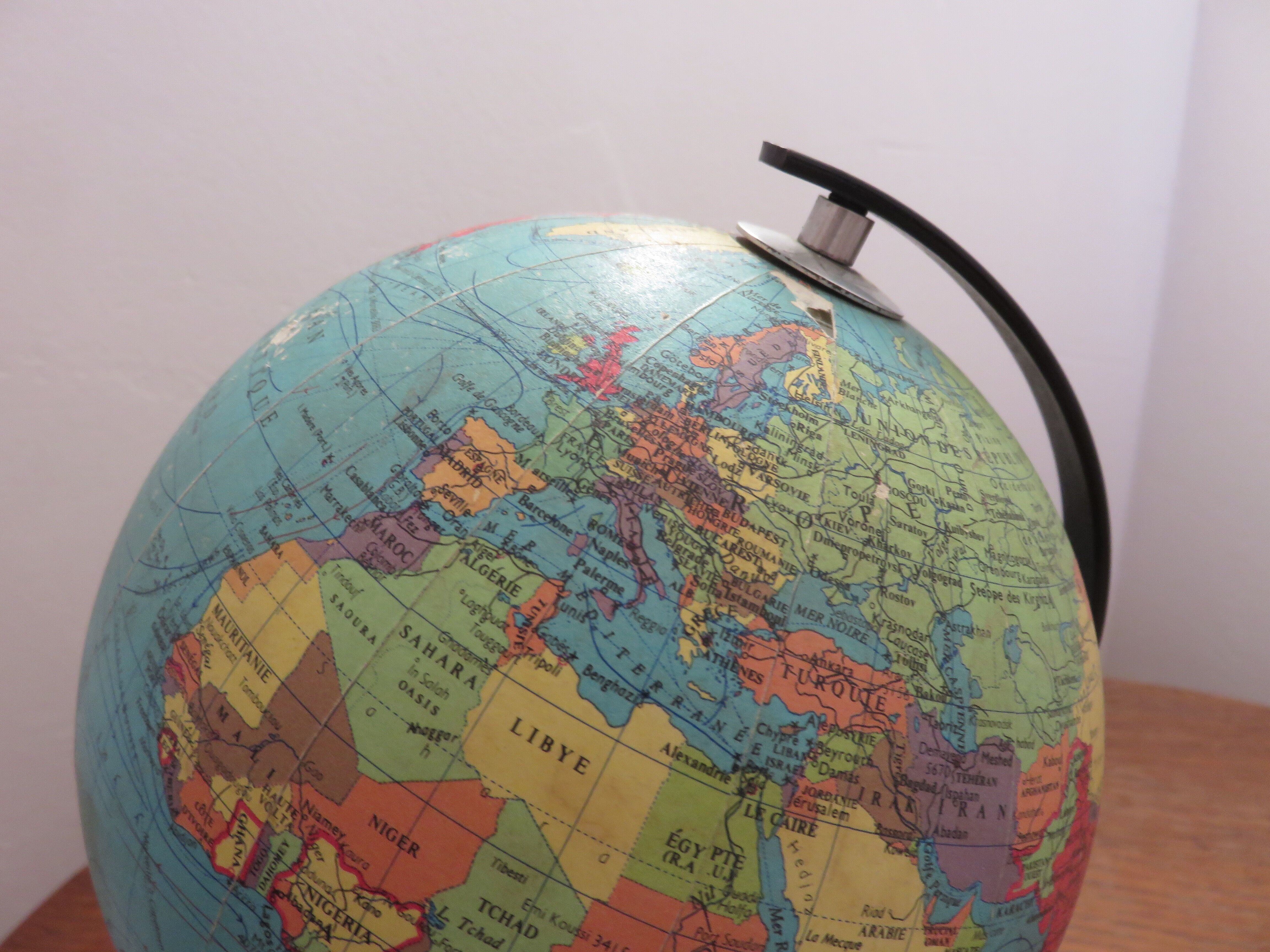 Earth Globe Taride tripod enlightened from the 60s