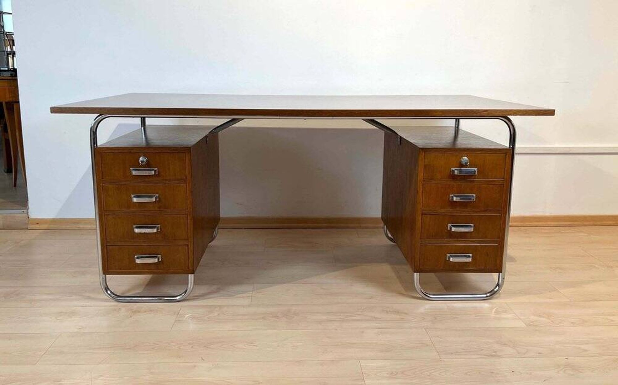 Vintage Bauhaus Oak Veneer Desk from Mücke & Melder, 1940s