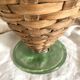 Carafe italienne vintage en verre et osier