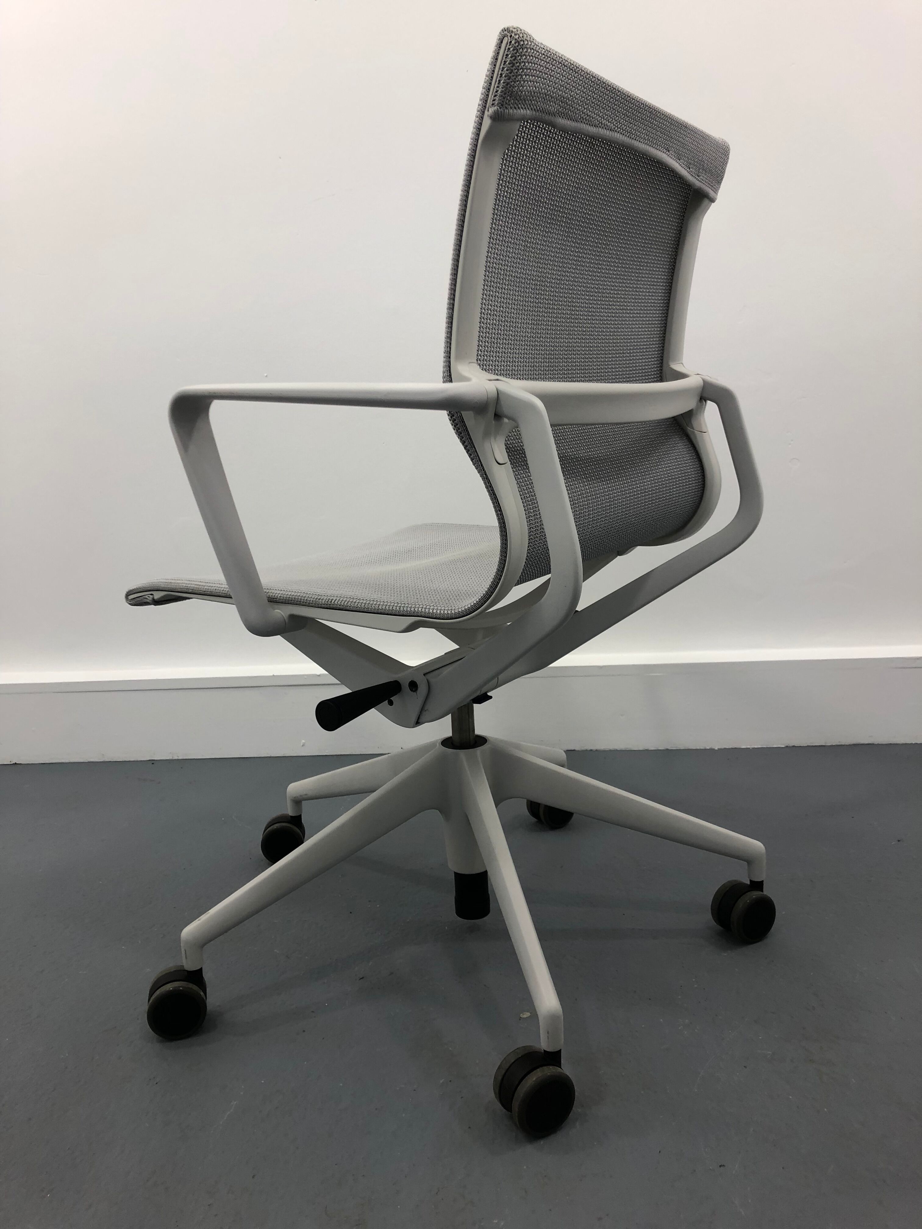 Vitra Physix Office Chair