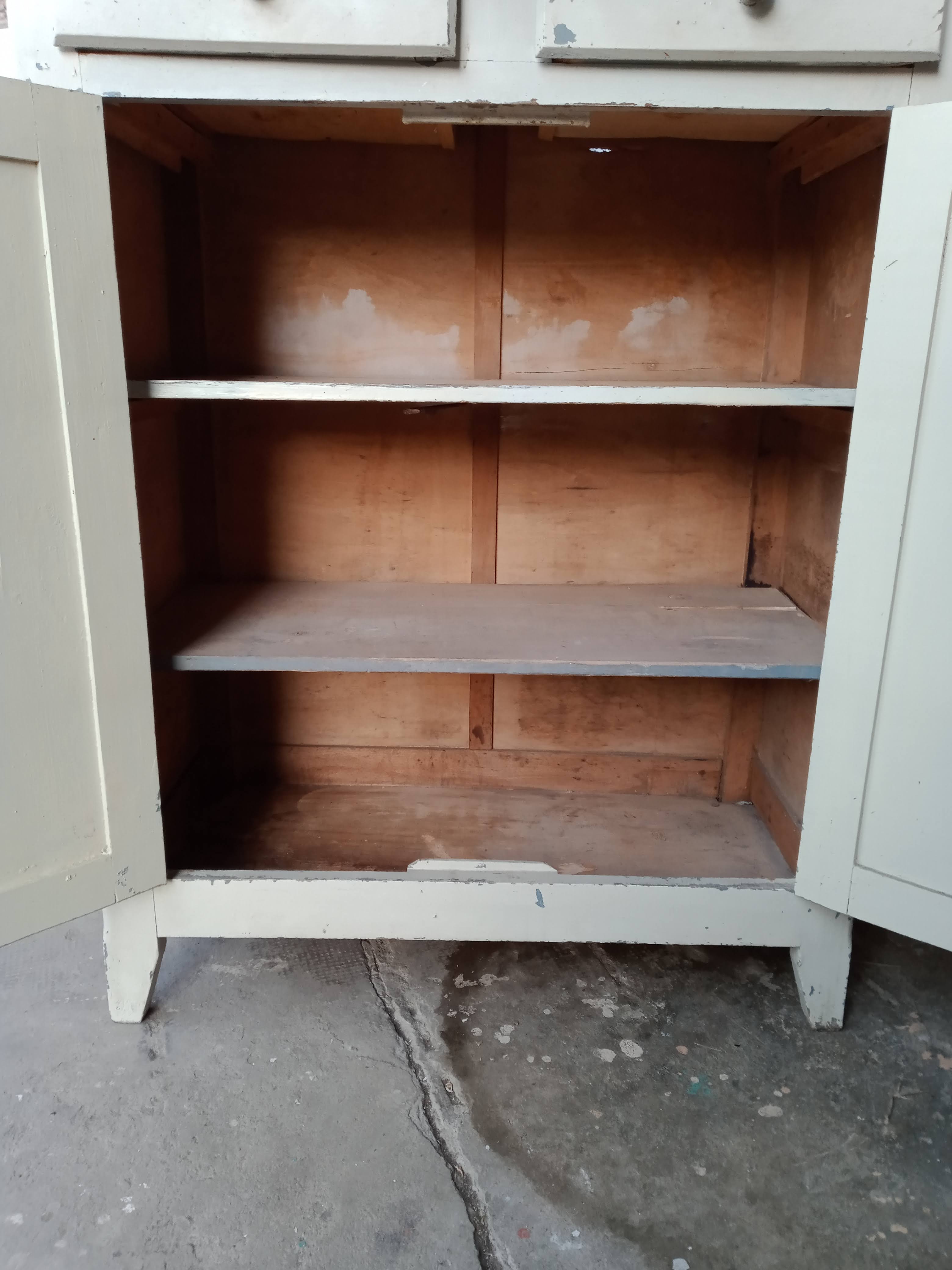 Parisian buffet with two doors and two drawers