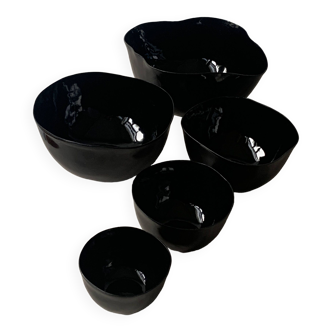 Black lacquer tsé tsé bowls