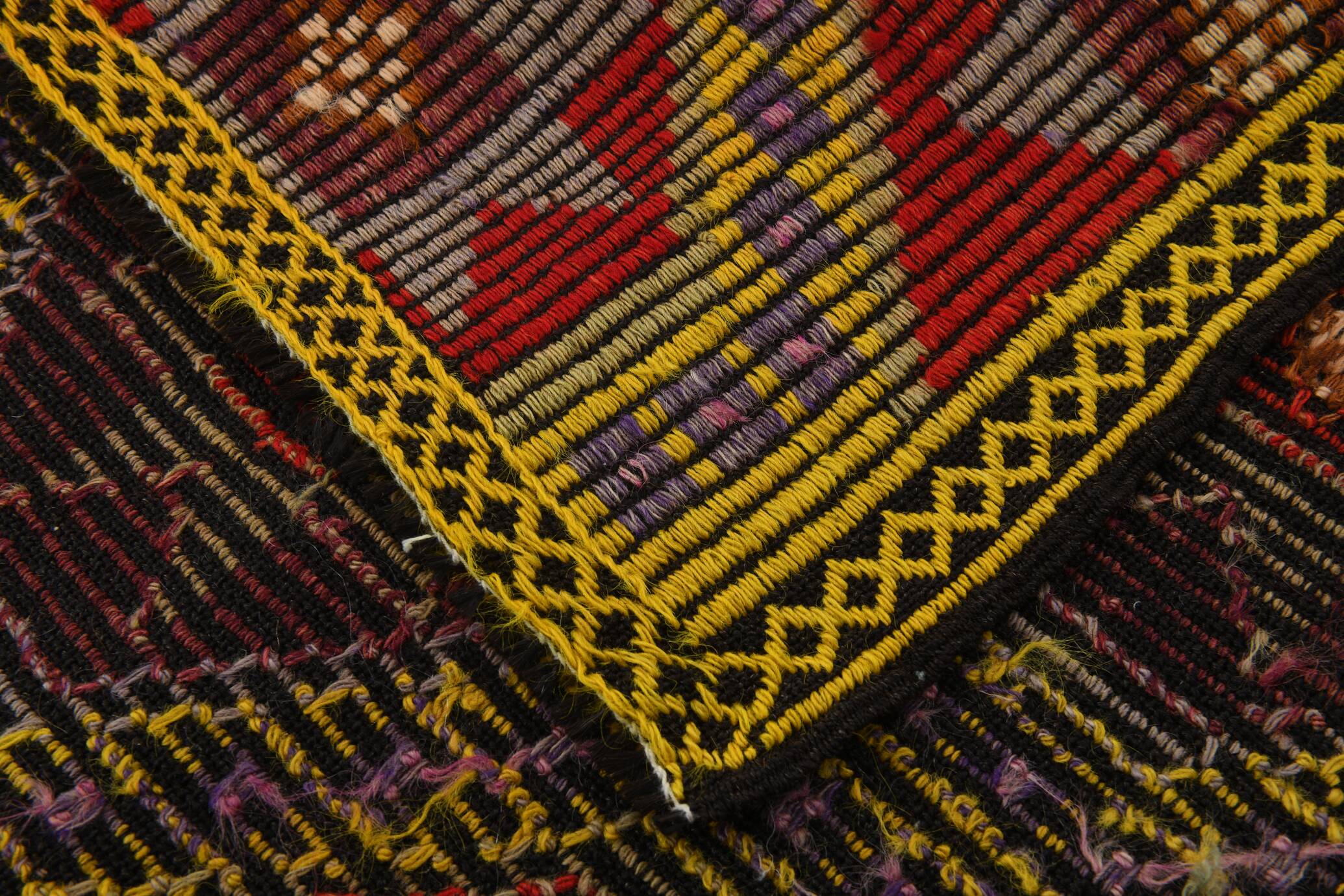 5x8 Burgundy & Yellow Geometric Kilim Rug, 160x258Cm