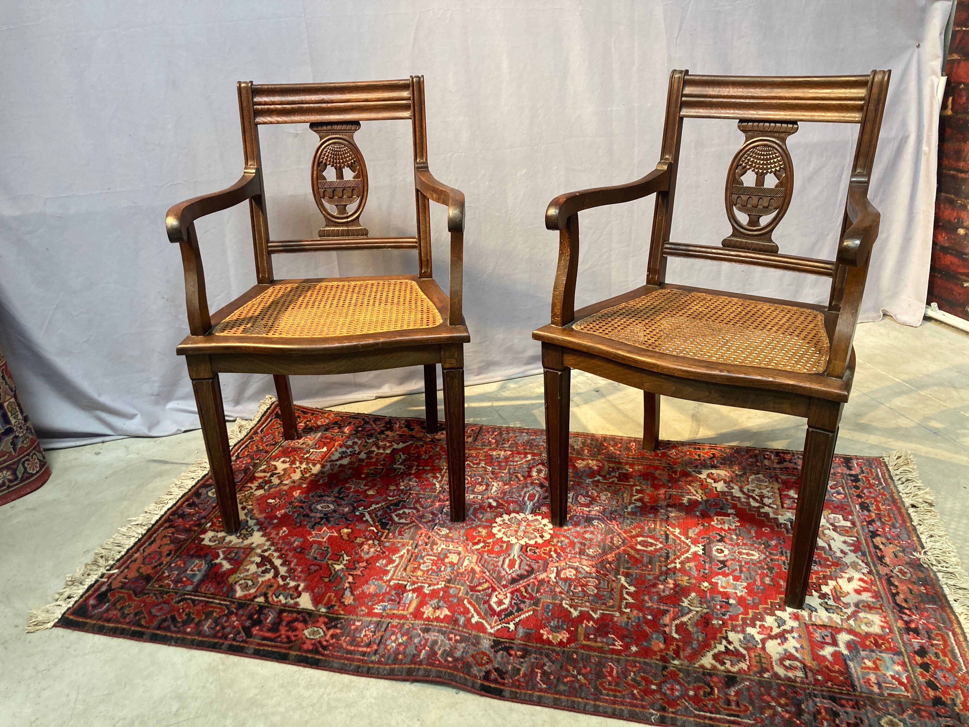 Set of two chairs canned